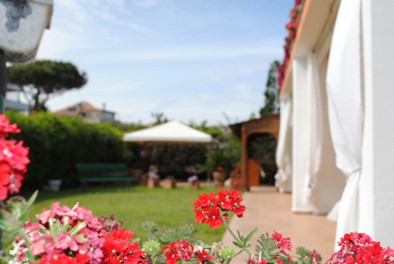 Villa Regina B&B Nettuno Exteriér fotografie